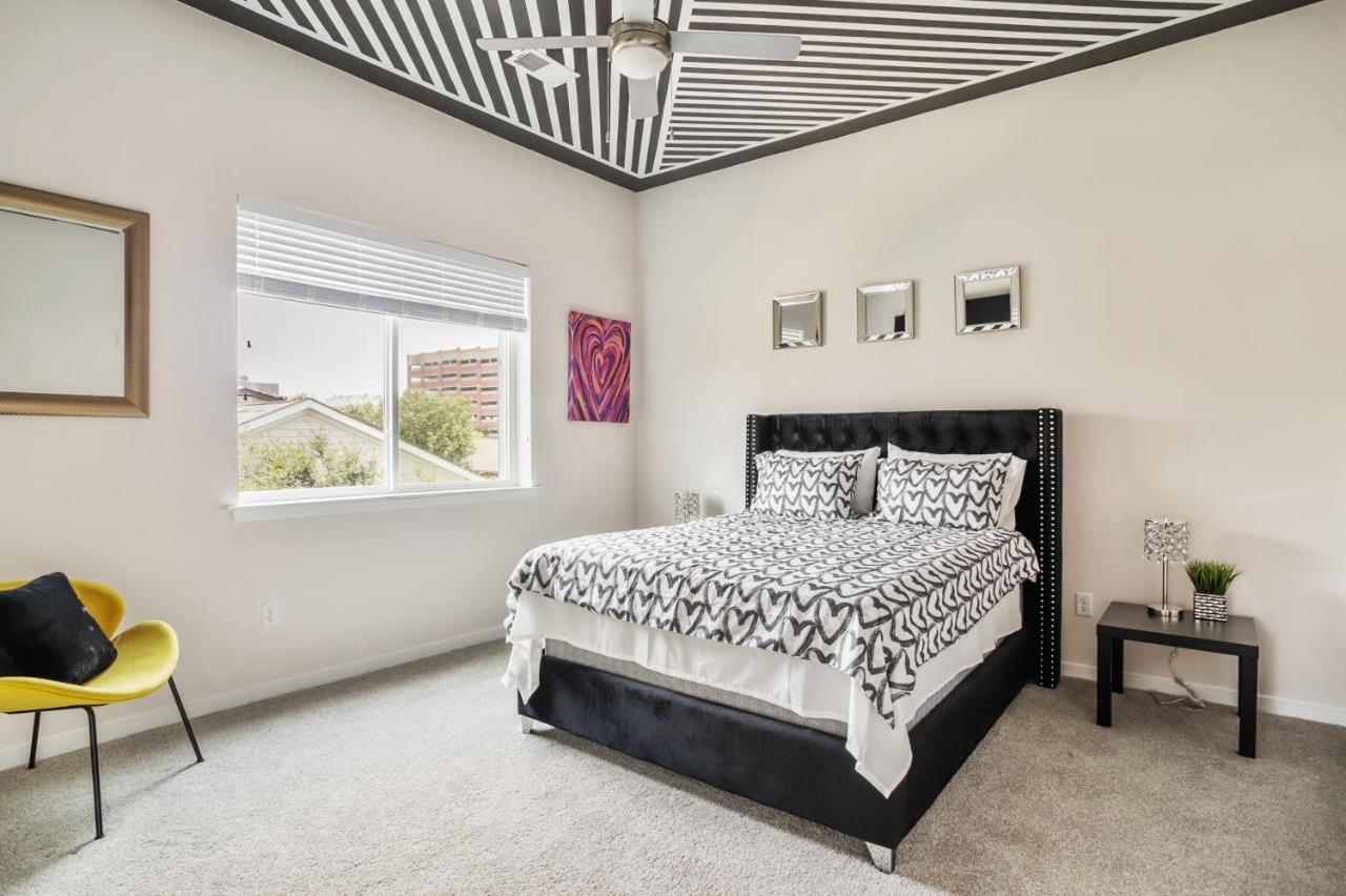 Lux House Of Champagne 2Br 2Ba Free Parking & Wifi Apartment Балтимор Екстериор снимка